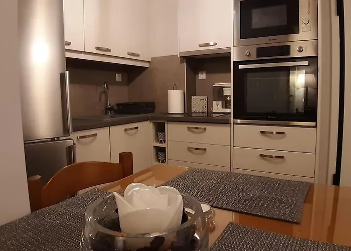 Lakka Athikia Suites