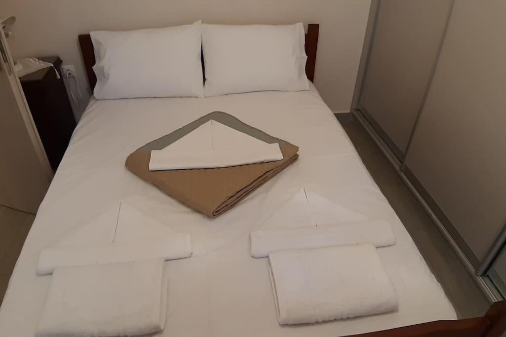 Apartment Lakka Athikia